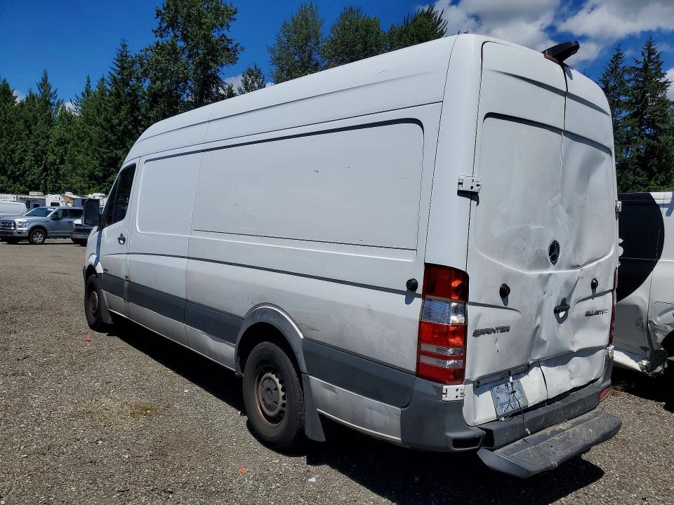 2014 Mercedes-benz Sprinter VIN WD3PE8DC7E5861621 COPART salvage auction — REAR END, WA - BILL OF SALE, sold $225 on 2026-07-29 (photo 2)