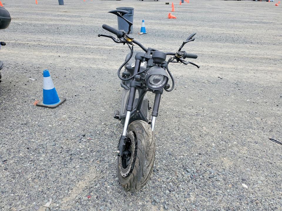 2023 Eahora M1ps VIN R3MEN6LC6P1000042 COPART salvage auction — MINOR DENT/SCRATCHES, WA - BILL OF SALE, sold $600 on 2026-07-30 (photo 2)