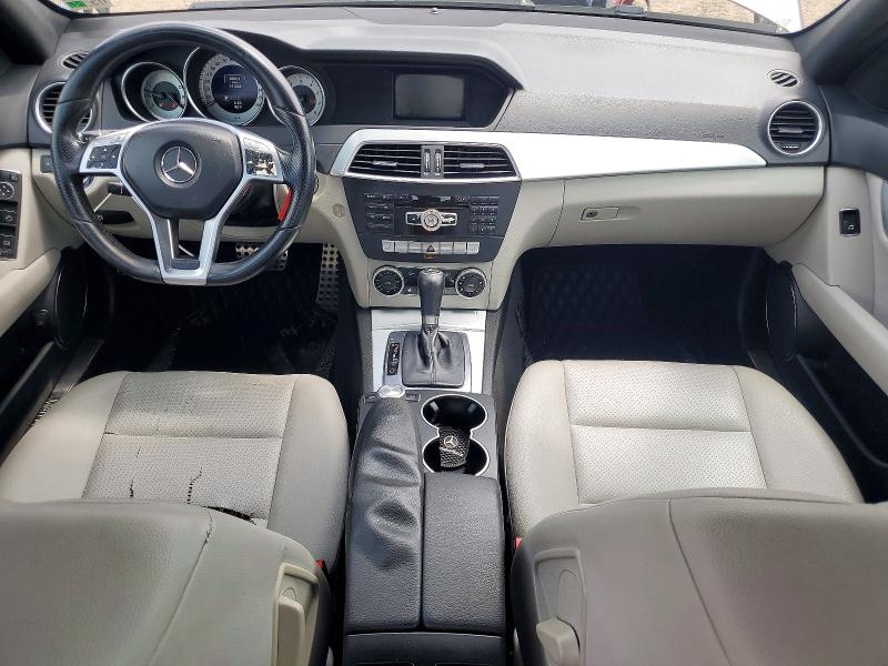 2014 Mercedes-benz VIN WDDGF4HB9EA946230 COPART salvage auction — WATER/FLOOD, La - Cert Of Title-Salvage Flood, sold $275 on 2026-07-14 (photo 8)