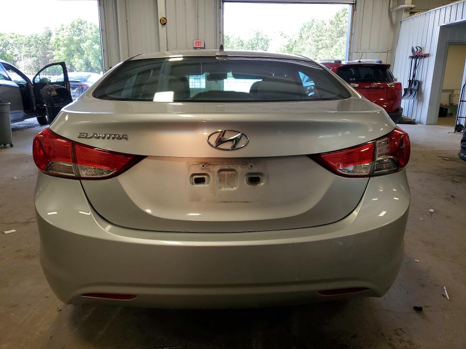 2013 Hyundai Elantra VIN 5NPDH4AE9DH324360 COPART salvage auction — VANDALISM, Mn - Cert Of Title-Prior Salvage, sold $525 on 2026-07-23 (photo 6)