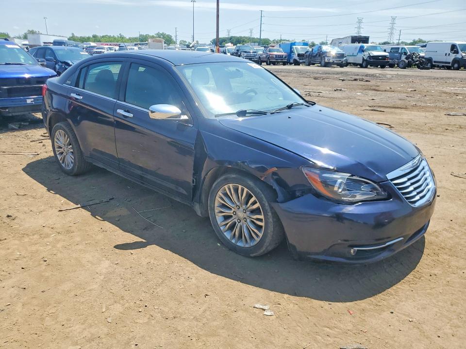 2012 Chrysler 200 VIN 1C3CCBCG9CN326643 COPART salvage auction — FRONT END, Mi - Dealer Only Clean Title (P), sold $400 on 2026-07-10 (photo 4)