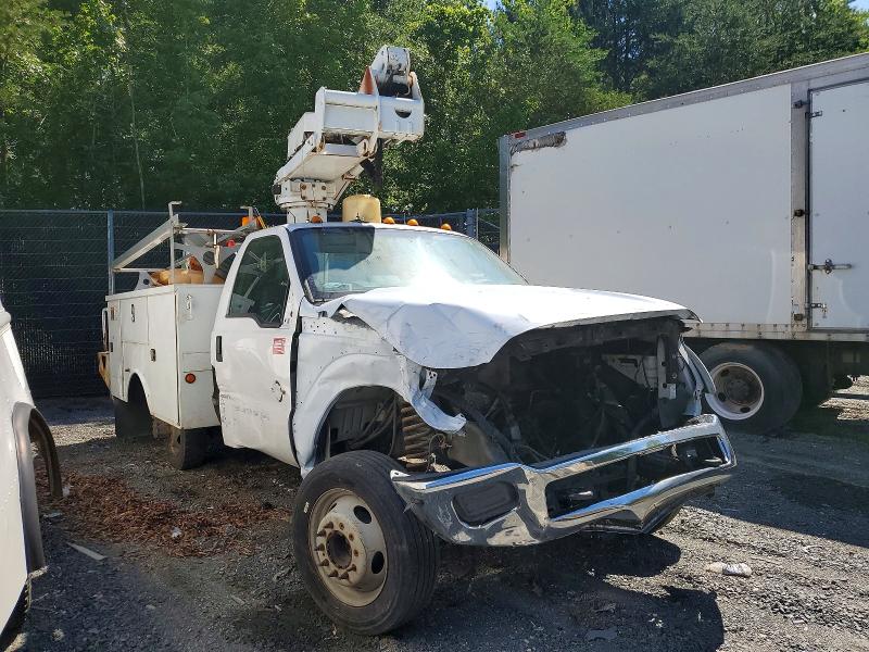 2011 Ford F-450 super duty VIN 1FDUF4GY5BEA31636 — COPART salvage auction photo