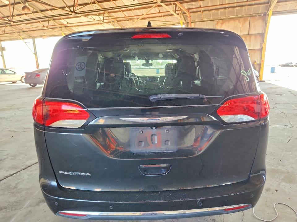 2017 Chrysler VIN 2C4RC1BG0HR613297 COPART salvage auction — FRONT END, Az - Certificate Of Title, sold $3,650 on 2026-07-20 (photo 6)