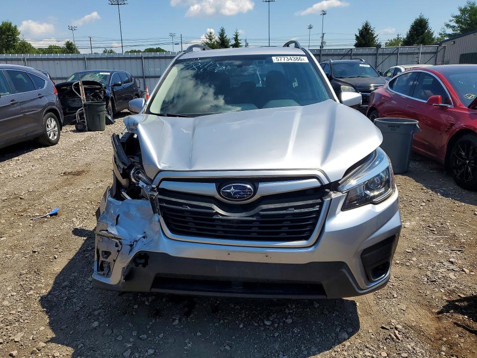 2019 Subaru Forester VIN JF2SKAEC5KH407846 COPART salvage auction — FRONT END, Md - Cert Of Salvage > 75% Damage, sold $3,450 on 2026-07-08 (photo 5)