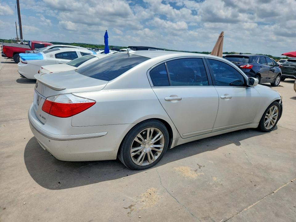 2011 Hyundai Genesis VIN KMHGC4DE4BU122905 COPART salvage auction — FRONT END, Tx - Salvage Vehicle Title, sold $700 on 2026-07-27 (photo 3)