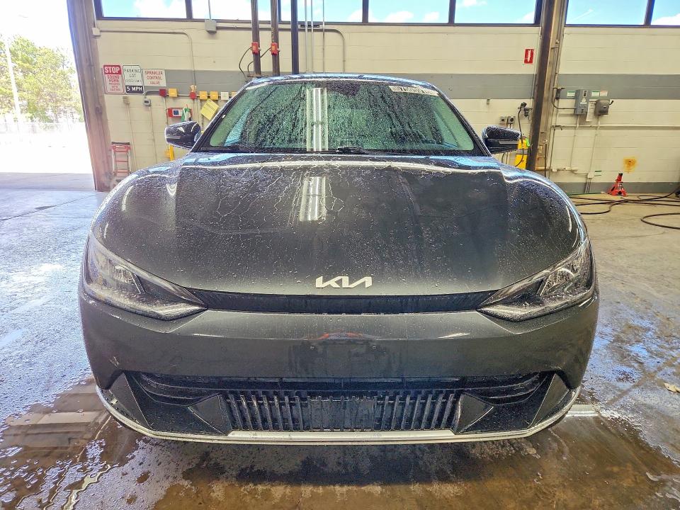 2023 Kia Ev6 VIN KNDC34LA3P5612173 COPART salvage auction — UNDERCARRIAGE, Il - Salvage Certificate, sold $8,800 on 2026-07-20 (photo 5)