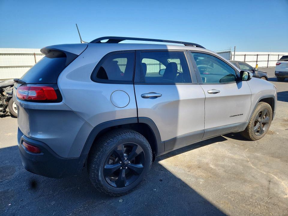 2018 Jeep Cherokee VIN 1C4PJMCB7JD543582 COPART salvage auction — FRONT END, Ca - Salvage Certificate, sold $2,500 on 2026-07-09 (photo 3)
