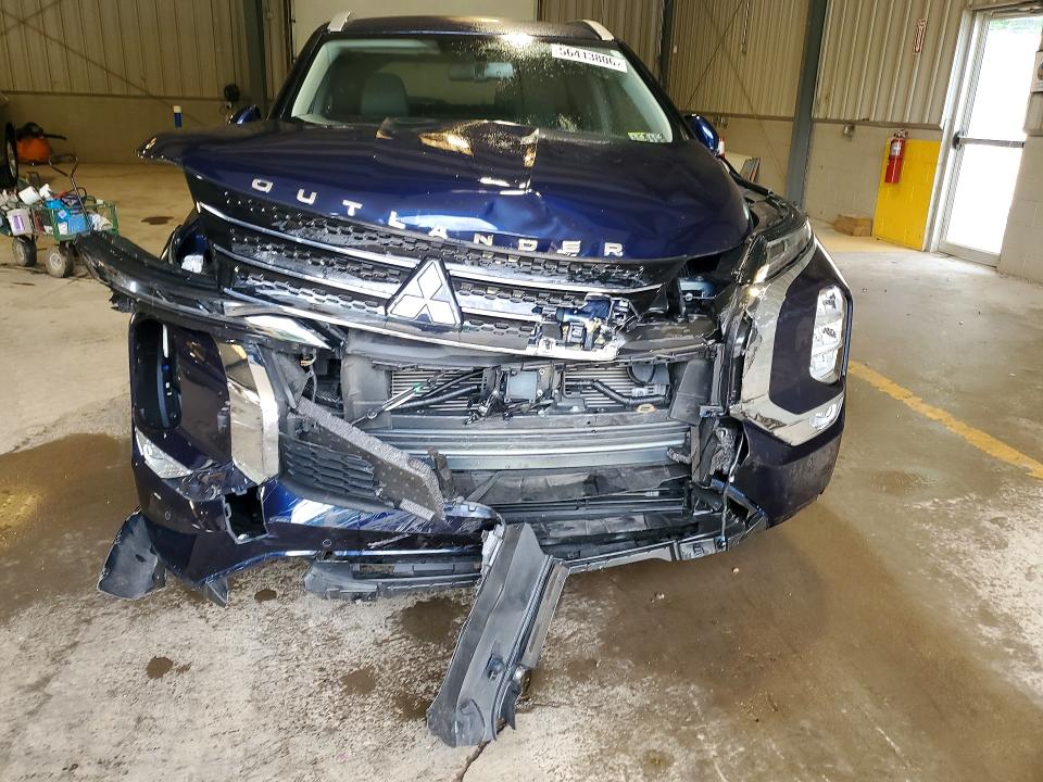 2023 Mitsubishi VIN JA4J3VA82PZ006962 COPART salvage auction — FRONT END, Pa - Certificate Of Salvage, sold $8,800 on 2026-07-15 (photo 5)