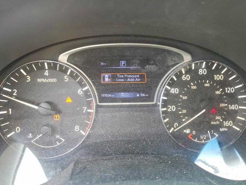 2018 Nissan Altima VIN 1N4AL3AP0JC110268 COPART salvage auction — MINOR DENT/SCRATCHES, PA - CERT OF TITLE, sold $1,100 on 2026-07-17 (photo 9)