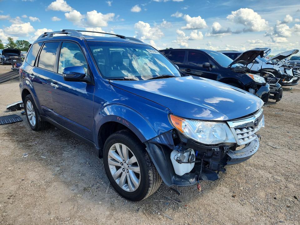 2011 Subaru Forester VIN JF2SHBGC6BH721944 COPART salvage auction — FRONT END, Il - Salvage Certificate, sold $225 on 2026-07-28 (photo 4)