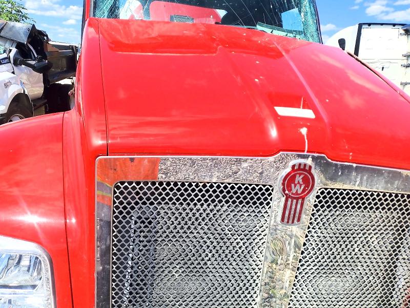 2021 Kenworth T880 VIN 1NKZXPEX2MJ466643 COPART salvage auction — ROLLOVER, MO - SALVAGE CERTIFICATE OF TITLE, sold $21,700 on 2026-07-16 (photo 7)