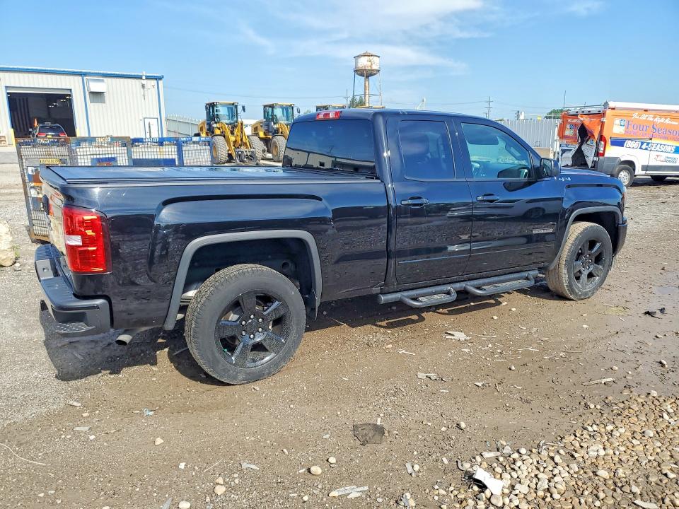 2018 Gmc SIERRA VIN 1GTV2MEC0JZ371098 COPART salvage auction — BURN, IL - SALVAGE CERTIFICATE, sold $12,300 on 2026-07-31 (photo 3)
