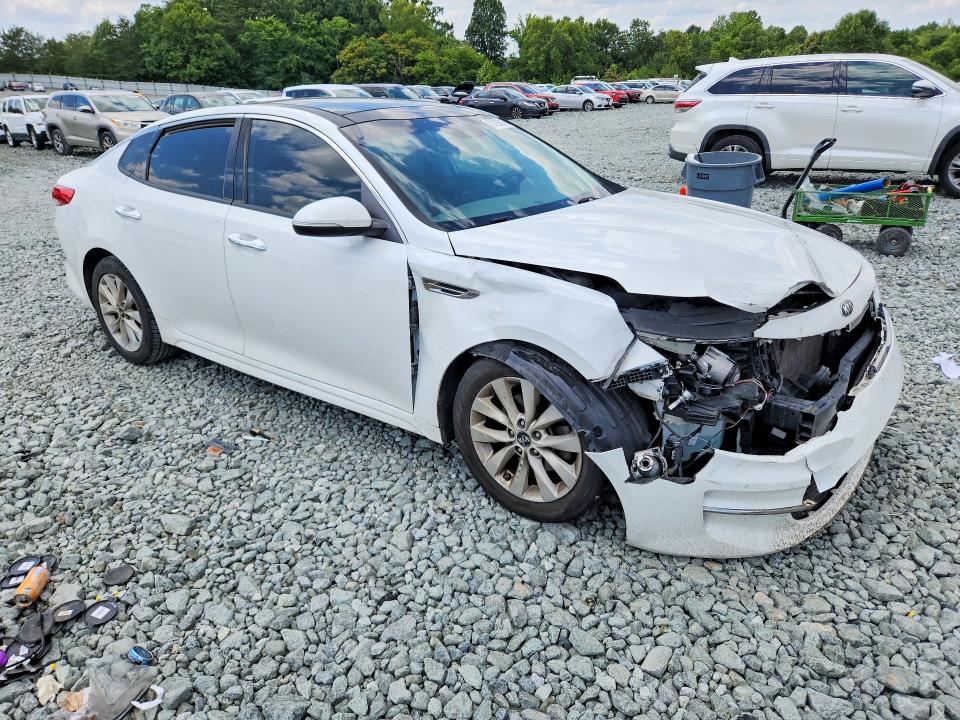 2016 Kia VIN 5XXGU4L37GG057675 COPART salvage auction — FRONT END, Nc - Dlr Only-Clean/Over 25% Damage, sold $725 on 2026-07-15 (photo 4)