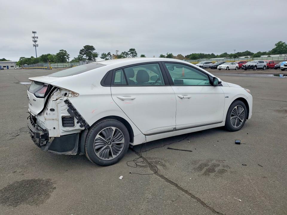 2020 Hyundai VIN KMHC65LD1LU232896 COPART salvage auction — REAR END, Ny - Mv-907A Salvage Certificate, sold $4,900 on 2026-07-13 (photo 3)