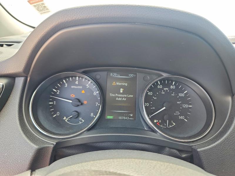 2017 Nissan Rogue sport VIN 5N1AT2MT4HC778660 COPART salvage auction — FRONT END, Tx - Certificate Of Title, sold $1,800 on 2026-07-09 (photo 9)