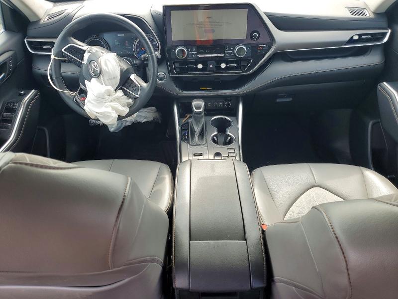 2023 Toyota Highlander VIN 5TDABRCH8PS562823 COPART salvage auction — FRONT END, Ny - Mv-907A Salvage Certificate, sold $13,400 on 2026-07-20 (photo 8)
