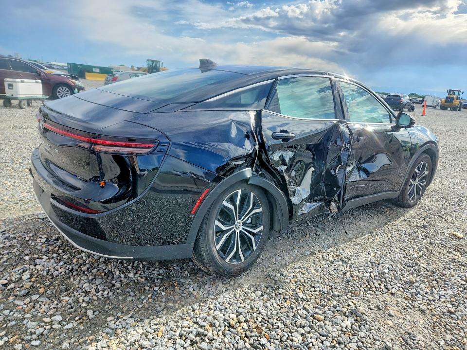2024 Toyota VIN JTDAAAAF3R3028865 COPART salvage auction — SIDE, Co - Public - Salvage Title, sold $9,200 on 2026-07-16 (photo 3)