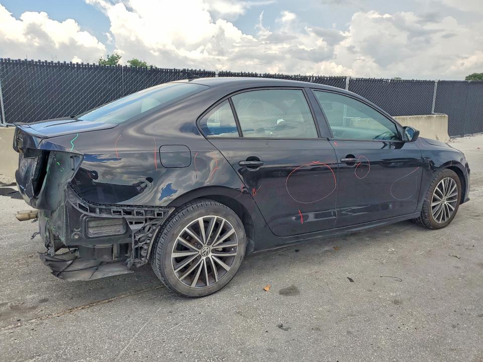 2016 Volkswagen Jetta VIN 3VWD17AJ8GM298526 COPART salvage auction — REAR END, Fl - Cert Of Title Slvg Rebuildable, sold $1,850 on 2026-07-02 (photo 3)