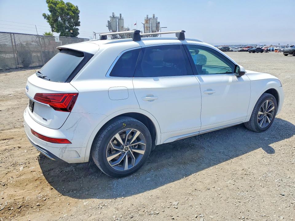 2021 Audi Q5 VIN WA1BAAFY9M2019448 COPART salvage auction — FRONT END, CA - SALVAGE CERTIFICATE, sold $9,200 on 2026-07-24 (photo 3)