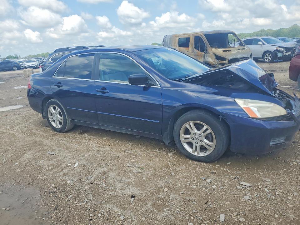 2007 Honda Accord VIN JHMCM56397C020030 COPART salvage auction — FRONT END, MO - SALVAGE CERTIFICATE OF TITLE, sold $550 on 2026-07-28 (photo 4)