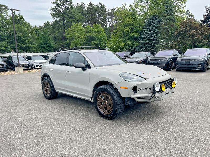 2021 Porsche Cayenne VIN WP1AF2AY1MDA36070 COPART salvage auction — FRONT END, Mt - Certificate Of Title (P), sold $41,750 on 2026-07-21 (photo 1)