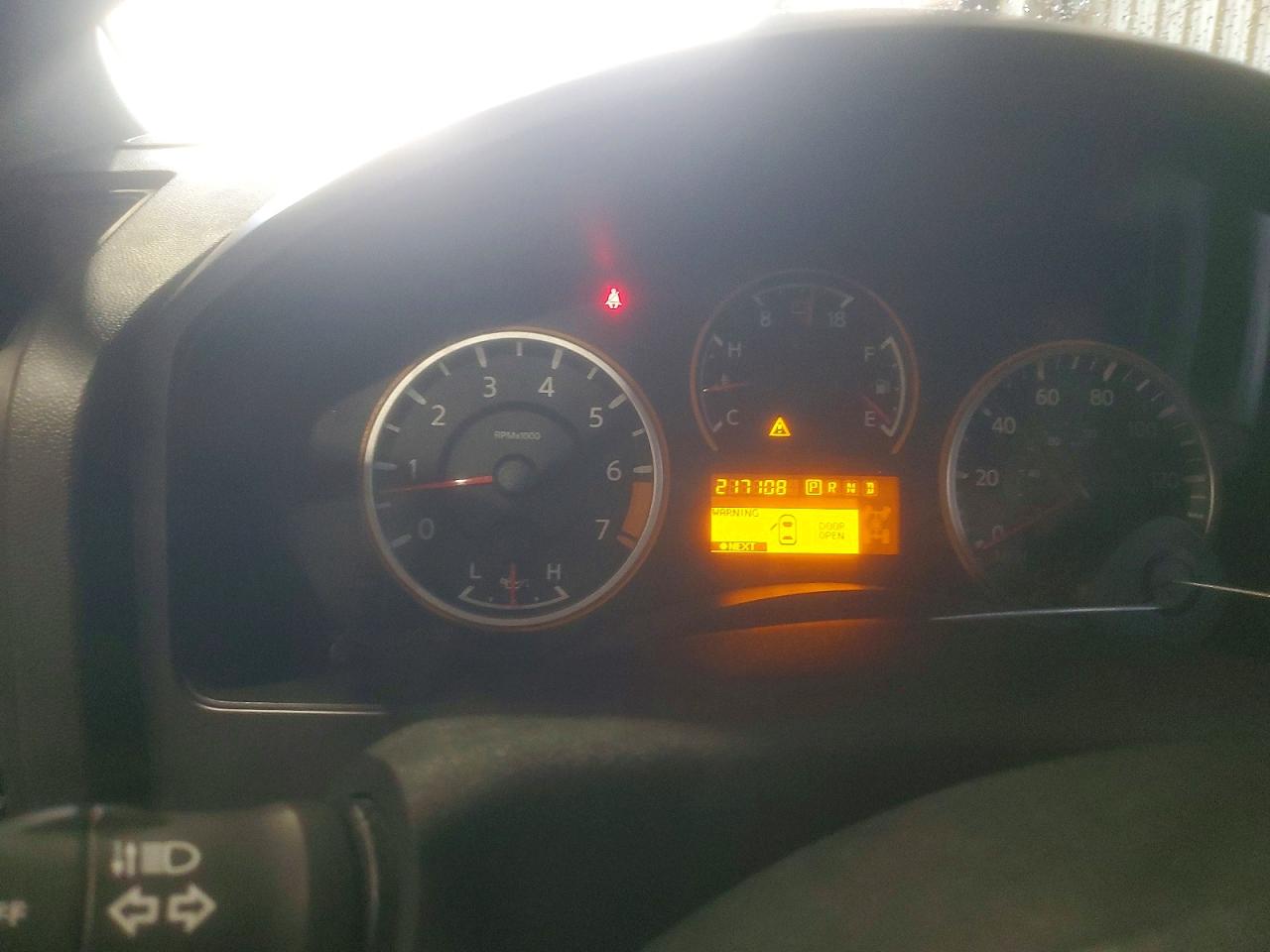 2015 Nissan Titan VIN 1N6AA0EDXFN514573 COPART salvage auction — Minor Dent/Scratches, TX - CERT OF TITLE-REBUILT SALVAGE (P), sold $1,350 on 2026-07-09 (photo 9)