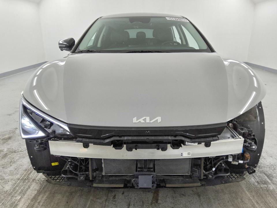 2025 Kia Ev6 VIN 5XYC34JA6SG012962 COPART salvage auction — FRONT END, CA - CERTIFICATE OF TITLE, sold $13,900 on 2026-07-14 (photo 5)