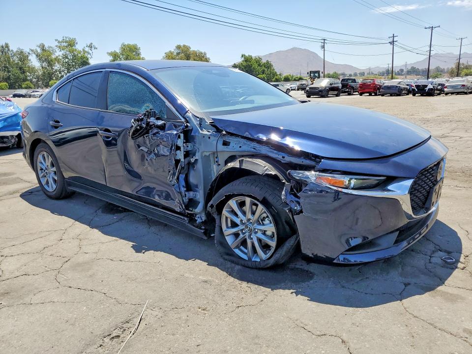 2026 Mazda 3 VIN JM1BPAAL2T1878899 COPART salvage auction — SIDE, Salvage Title, sold $1,850 on 2026-07-23 (photo 4)