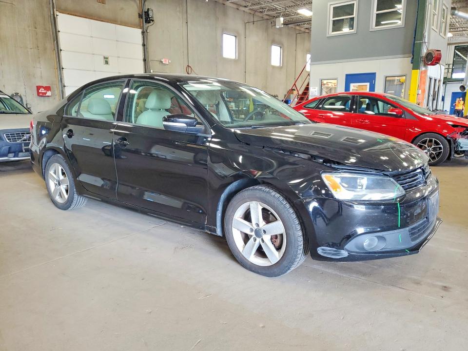 2011 Volkswagen Jetta VIN 3VWLL7AJ6BM022053 COPART salvage auction — FRONT END, Mn - Cert Of Title-Prior Salvage, sold $1,300 on 2026-07-02 (photo 4)