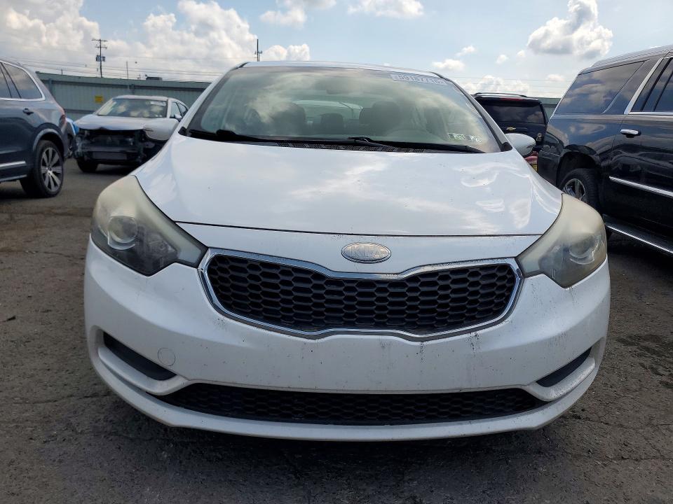 2014 Kia Forte VIN KNAFX4A60E5055121 COPART salvage auction — MECHANICAL, PA - CERT OF TITLE, sold $825 on 2026-07-02 (photo 5)