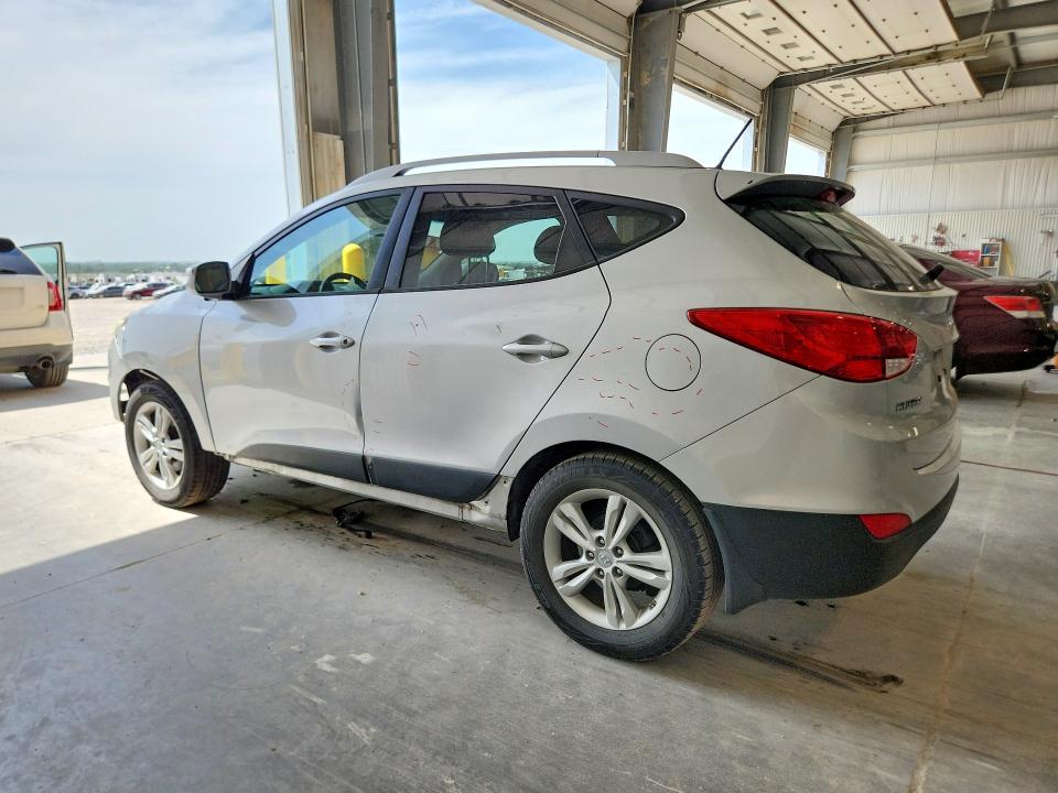2012 Hyundai Tucson VIN KM8JU3AC2CU469666 COPART salvage auction — FRONT END, Ne - Cert Of Title-Salvage, sold $225 on 2026-07-28 (photo 2)