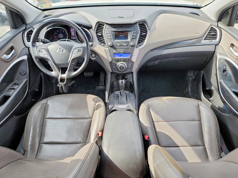 2014 Hyundai Santa fe VIN 5XYZU3LA7EG198532 COPART salvage auction — MINOR DENT/SCRATCHES, Ca - Dis/Dlr/Exp Only Clean Title, sold $2,400 on 2026-07-03 (photo 8)