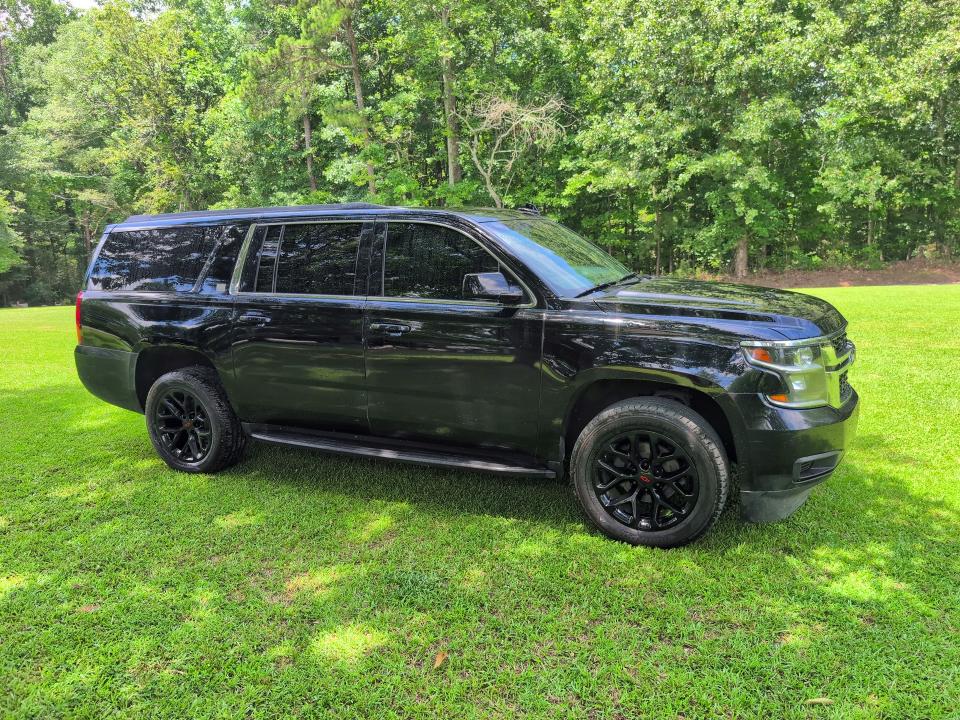 2020 Chevrolet Suburban VIN 1GNSCHKC1LR301602 COPART salvage auction — MINOR DENT/SCRATCHES, Al - Certificate Of Title (P), sold $3,100 on 2026-07-18 (photo 1)
