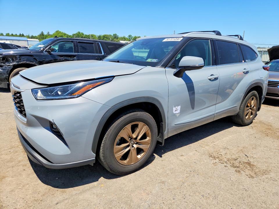 2022 Toyota Highlander VIN 5TDAARAH9NS516999 COPART salvage auction — SIDE, Pa - Certificate Of Salvage, sold $18,900 on 2026-07-31 (photo 1)