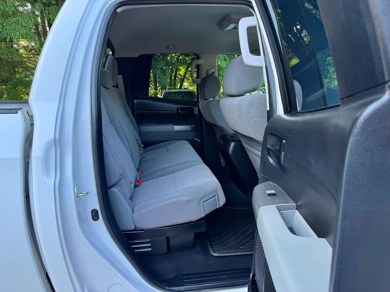 2013 Toyota Tundra VIN 5TFUM5F19DX046796 COPART salvage auction — MINOR DENT/SCRATCHES, Me - Certificate Of Title (P), sold $3,800 on 2026-07-02 (photo 6)