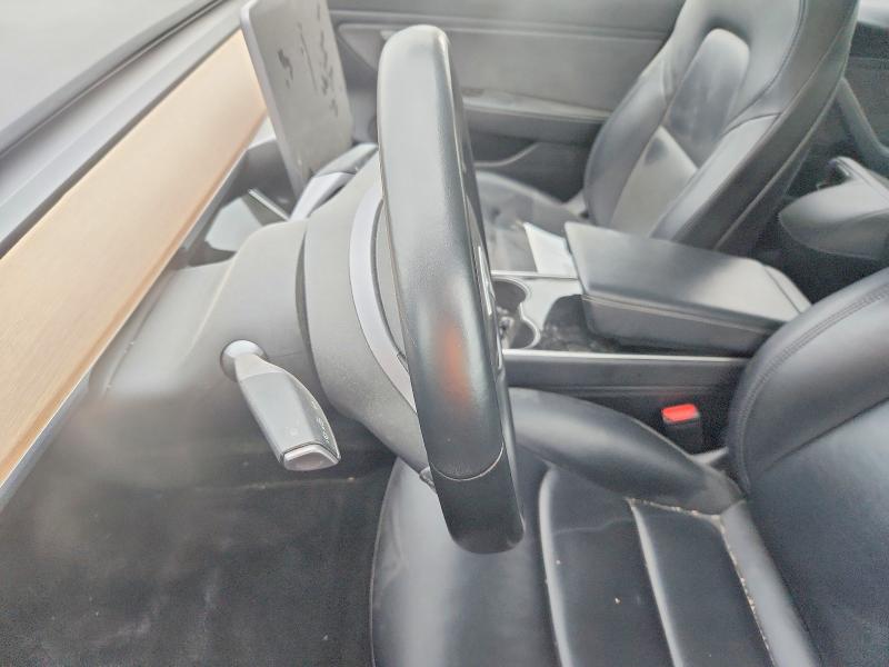 2018 Tesla Model 3 VIN 5YJ3E1EA7JF104008 COPART salvage auction — SIDE, Qc - Gravement Accidente, sold $5,300 on 2026-07-21 (photo 9)