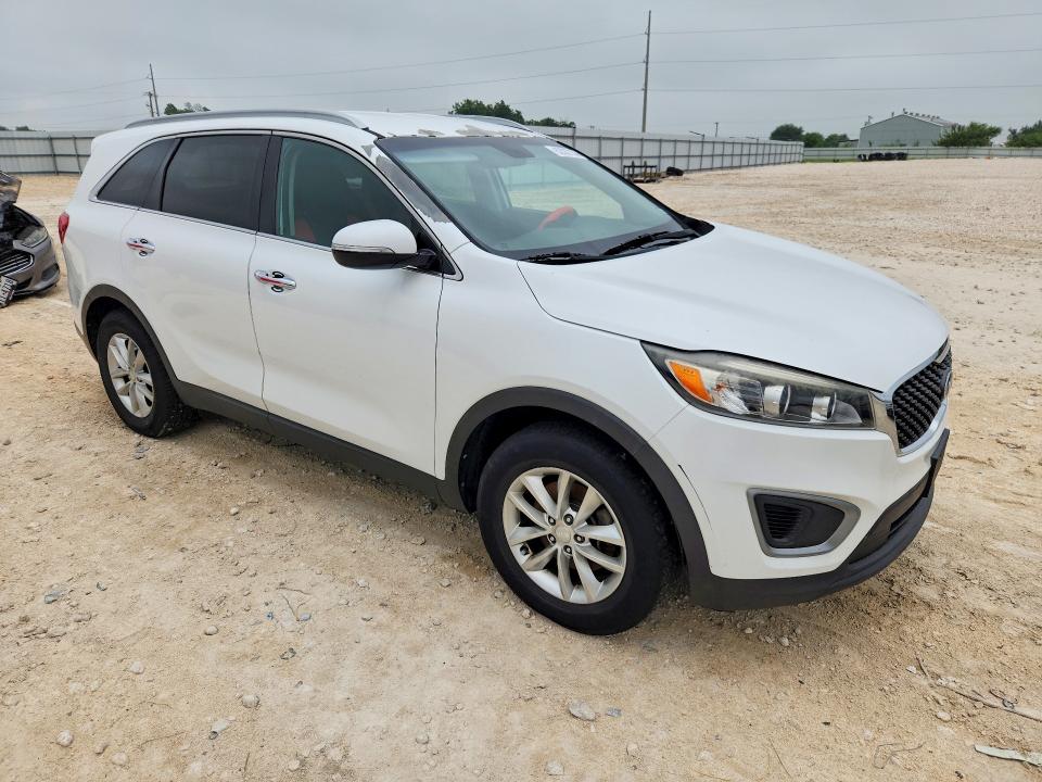2016 Kia Sorento VIN 5XYPG4A30GG053215 COPART salvage auction — REAR END, TX - SALVAGE VEHICLE TITLE, sold $1,400 on 2026-07-02 (photo 4)