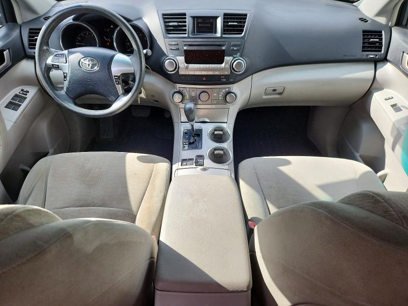 2011 Toyota Highlander VIN 5TDBK3EH0BS053249 COPART salvage auction — MINOR DENT/SCRATCHES, Ma - Certificate Of Title (P), sold $4,900 on 2026-07-16 (photo 8)