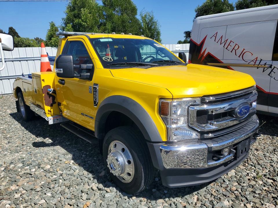 2021 Ford F550 VIN 1FDUF5GTXMDA06640 COPART salvage auction — MINOR DENT/SCRATCHES, CA - DIS/DLR/EXP ONLY CLEAN TITLE, sold $44,750 on 2026-07-30 (photo 4)