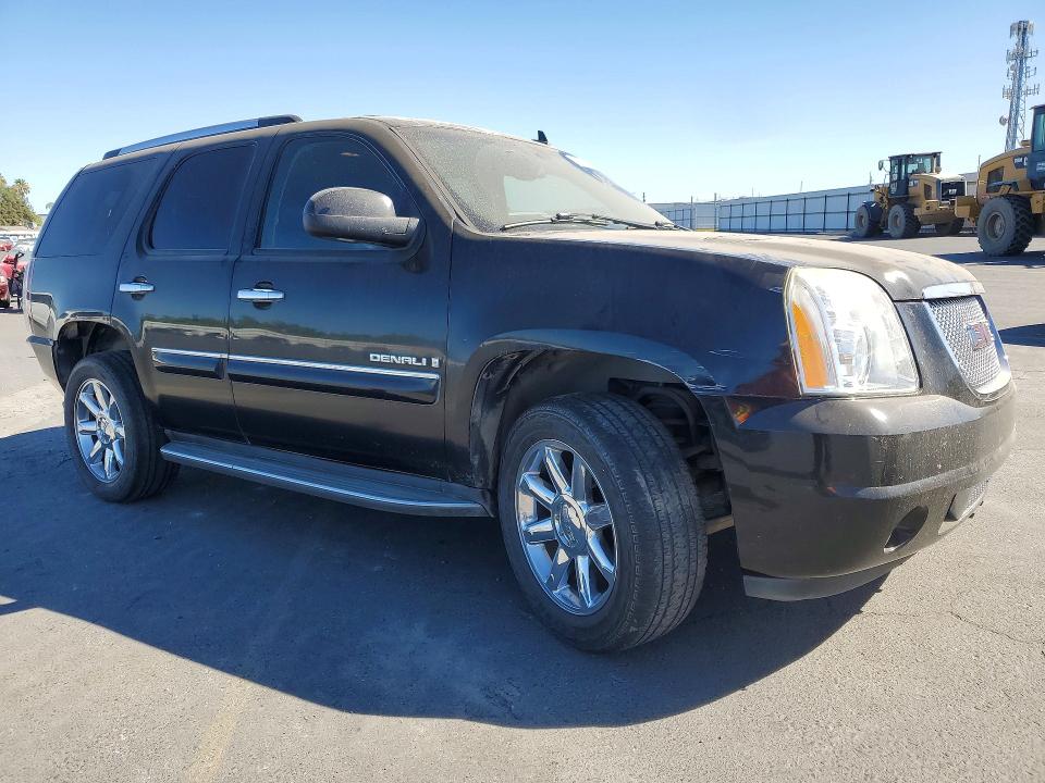 2007 Gmc Yukon VIN 1GKFK63807J376425 COPART salvage auction — REAR END, Ca - Salvage Certificate, sold $1,400 on 2026-07-09 (photo 4)