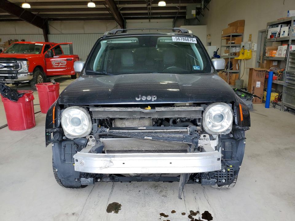 2018 Jeep Renegade VIN ZACCJBDB2JPH30862 COPART salvage auction — FRONT END, Pa - Certificate Of Salvage, sold $975 on 2026-07-17 (photo 5)