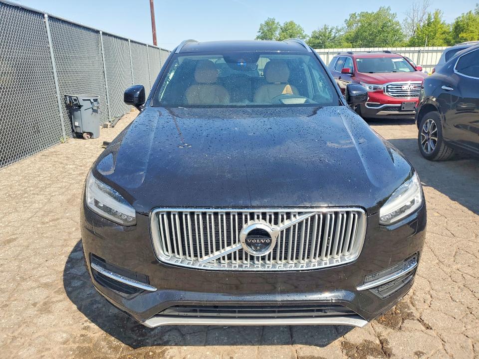 2016 Volvo Xc90 VIN YV4A22PL4G1000675 COPART salvage auction — VANDALISM, Mi - Cert Of Title-Flood Vehicle, sold $4,400 on 2026-07-10 (photo 5)