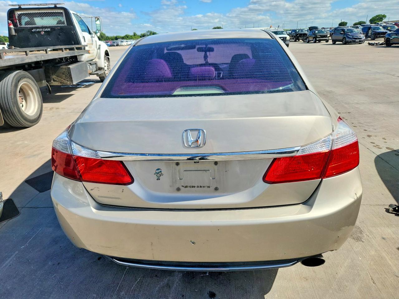2015 Honda Accord VIN 1HGCR2F72FA180458 COPART salvage auction — Front End, TX - SALVAGE VEHICLE TITLE, sold $1,650 on 2026-07-09 (photo 6)