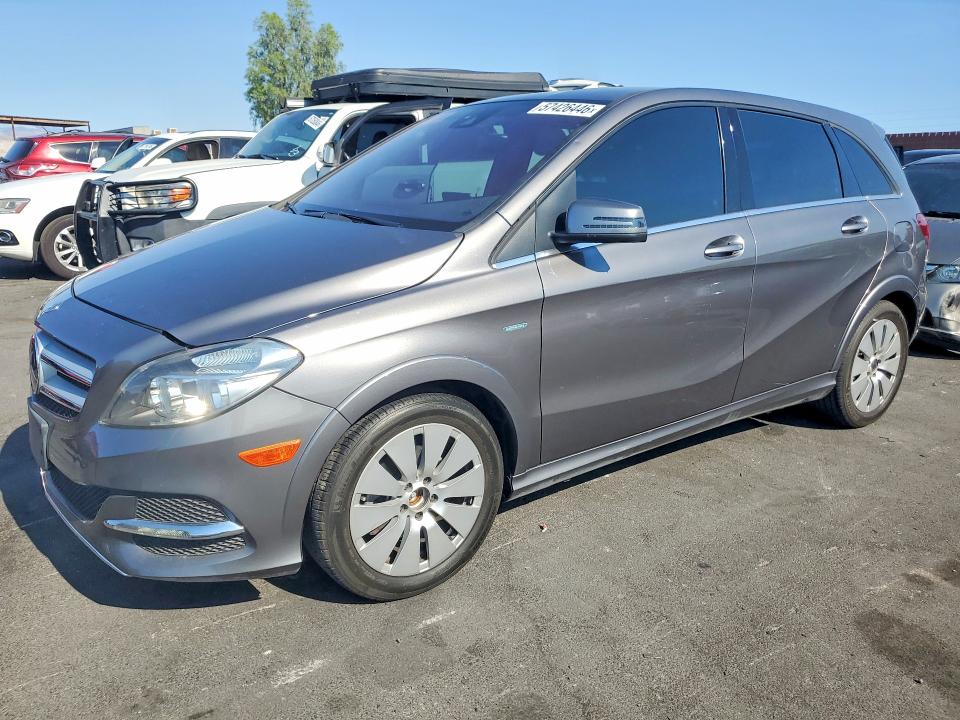 2017 Mercedes-benz VIN WDDVP9AB7HJ016326 COPART salvage auction — MINOR DENT/SCRATCHES, Nv - Certificate Of Title, sold $5,500 on 2026-07-27 (photo 1)