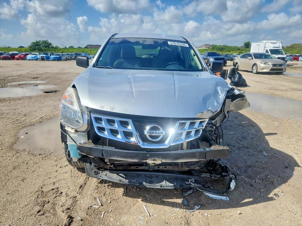 2012 Nissan Rogue VIN JN8AS5MT5CW282772 COPART salvage auction — FRONT END, FL - CERT OF TITLE SLVG REBUILDABLE, sold $650 on 2026-07-02 (photo 5)