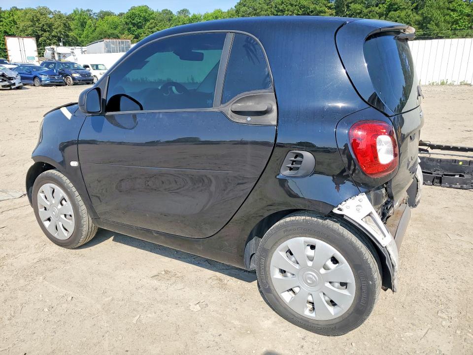 2016 Smart Fortwo VIN WMEFJ5DA2GK056643 COPART salvage auction — FRONT END, Md - Cert Of Salvage > 75% Damage, sold $1,350 on 2026-09-22 (photo 2)