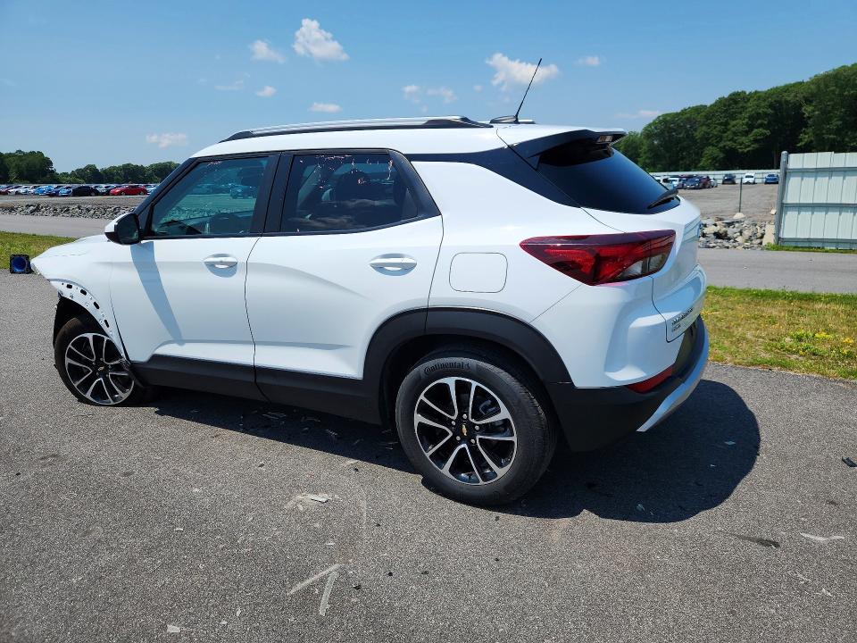 2025 Chevrolet Trailblazer VIN KL79MRSL1SB062843 COPART salvage auction — FRONT END, MA - CERTIFICATE OF TITLE, sold $10,600 on 2026-07-13 (photo 2)