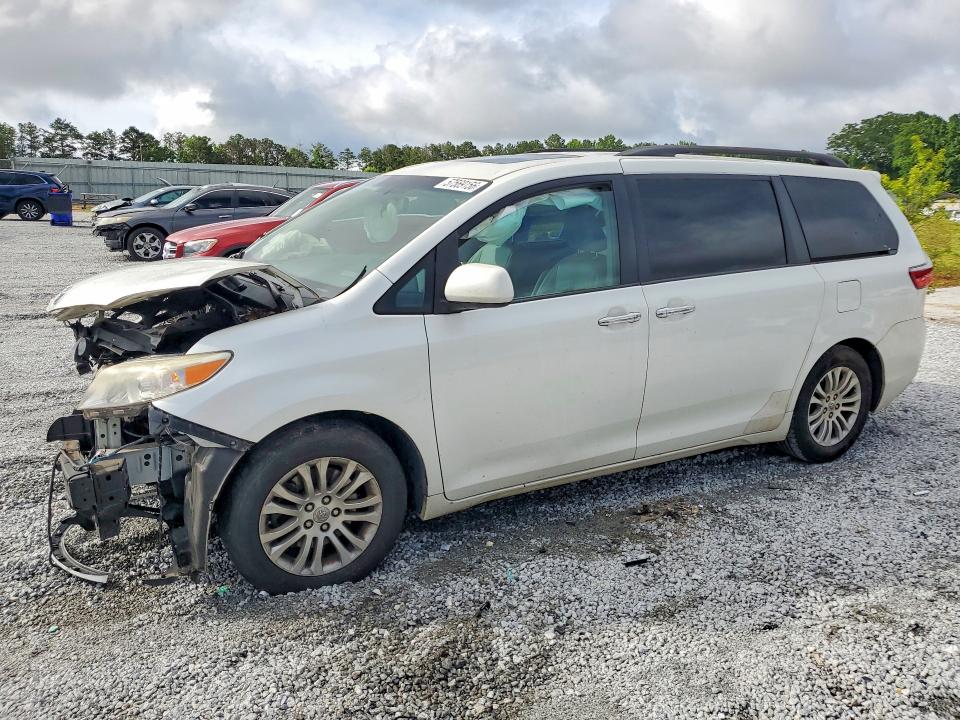 2015 Toyota VIN 5TDYK3DC9FS632276 COPART salvage auction — FRONT END, Ga - Cert Of Title-Salvage, sold $1,400 on 2026-07-27 (photo 1)
