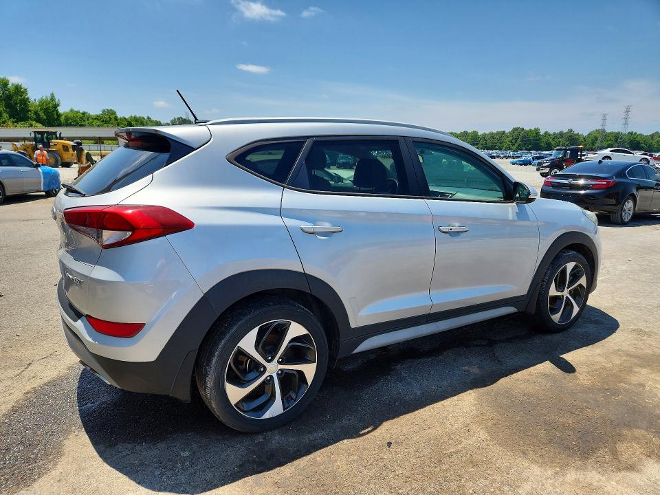 2017 Hyundai VIN KM8J33A20HU406471 COPART salvage auction — MECHANICAL, Tn - Certificate Of Title, sold $1,500 on 2026-07-16 (photo 3)