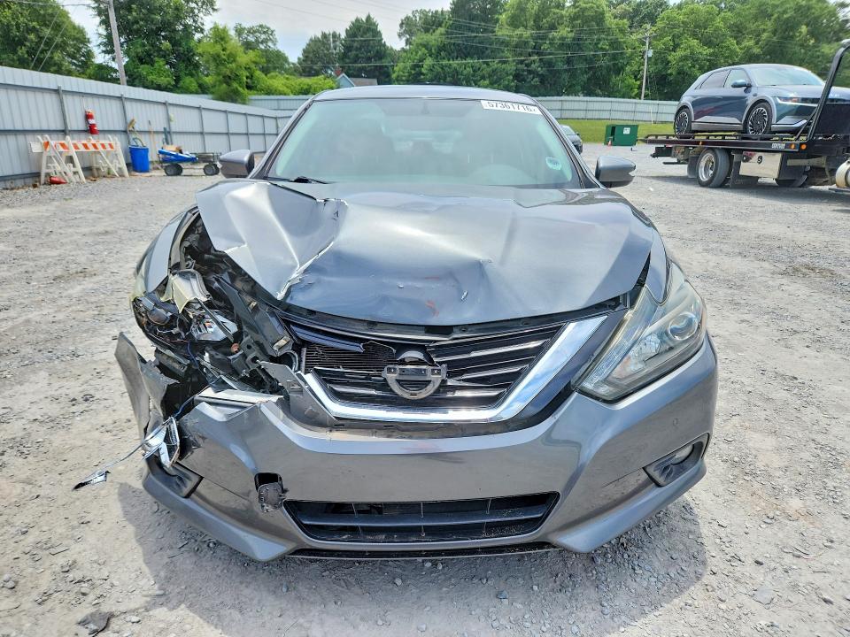2017 Nissan VIN 1N4BL3AP0HC195515 COPART salvage auction — FRONT END, Nc - Salvage Certificate Of Title, sold $425 on 2026-07-22 (photo 5)